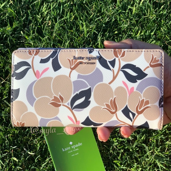NEW🌷Kate Spade Cameron Breezy Floral Slim Wallet - Picture 2 of 8